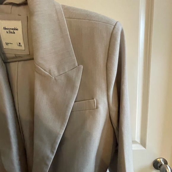 Abercrombie and Fitch blazer - Picture 3 of 7